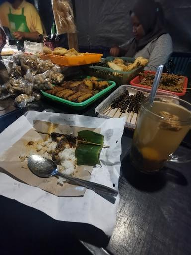 RUMAH MAKAN KOTA BUANA MASAKAN PADANG