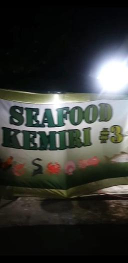 Photo's Seafood Kemiri3