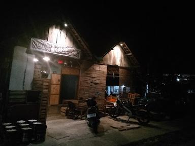 KEDAI RABARBAR