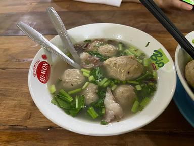 BAKSO GANDA RASA - BREBES