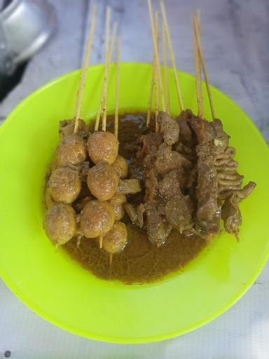 BUBUR AYAM PAK HADI