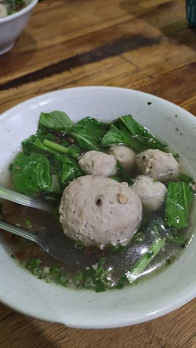 MIE AYAM BAKSO SOLO SABAR SUBUR