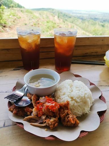 COCORUYUK FRIED CHICKEN & COFFEE - BRINGIN