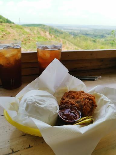 COCORUYUK FRIED CHICKEN & COFFEE - BRINGIN