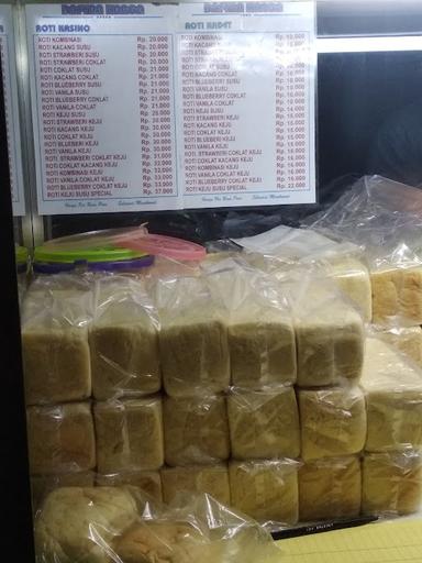 ROTI BAKAR DAN KUKUS PAK ROHMAT