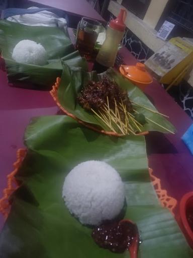 AYAM BAKAR ABAH KUMIS