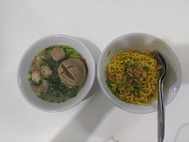 BAKSO,MIE AYAM CERIA