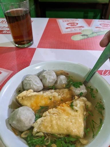 BATAGOR & MIE BASO ISAN