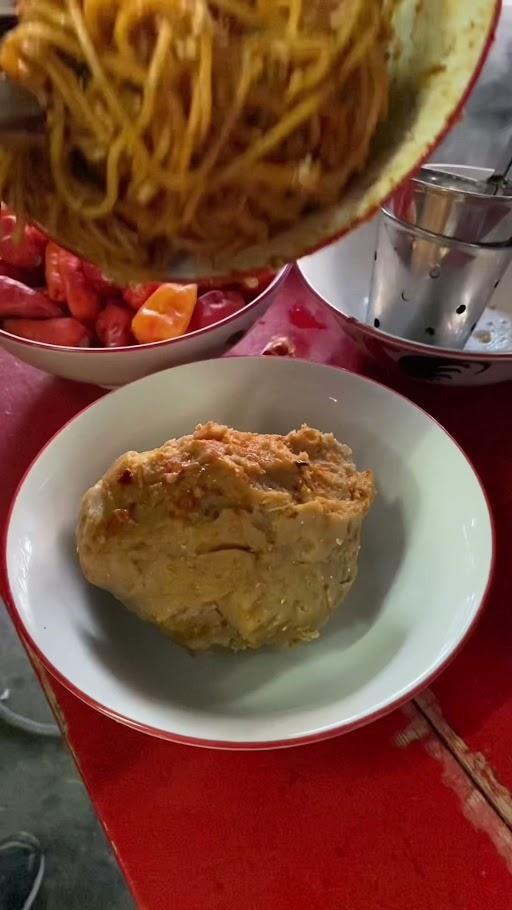 WARUNG NASI CISOMPET IBU KARWATI