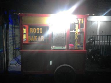 ROTI BAKAR OISHII