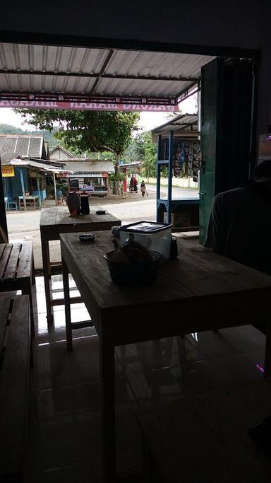 WARUNG MAKAN MIRASA