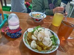 Photo's Bakso Dan Tahu Campur Cak Naim