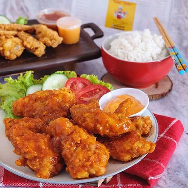 DAPUR GEULIS SPESIAL AYAM