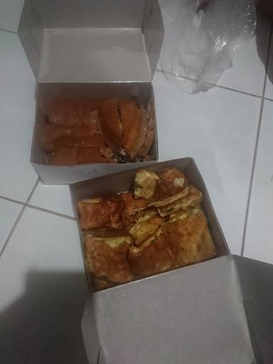 MARTABAK HOLANE JAYA