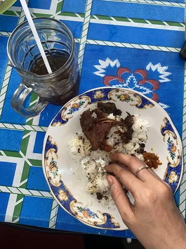 NASI BEBEK SPESIAL WARUNG BIRU KAWUNG