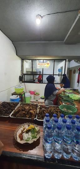 Photo's Nasi Bebek Tugu Pahlawan Asli