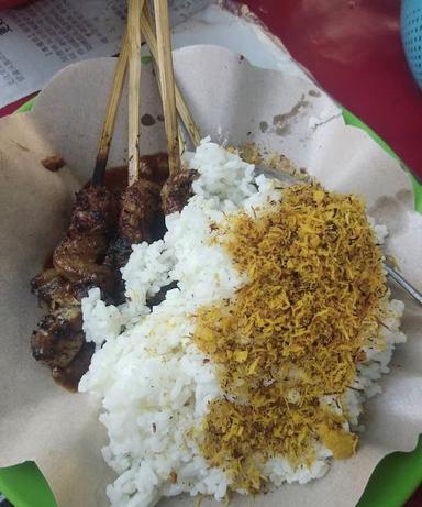 SATE DAGING DAN SATE KELAPA CITA RASA