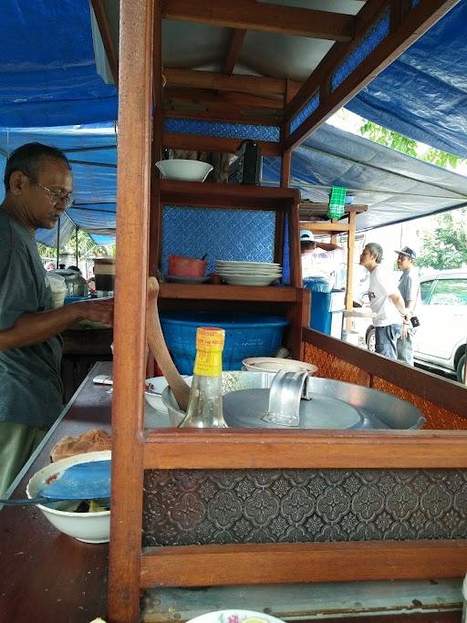 SOTO DAGING PAK TOHA