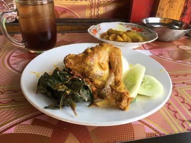 WARUNG AMPERA