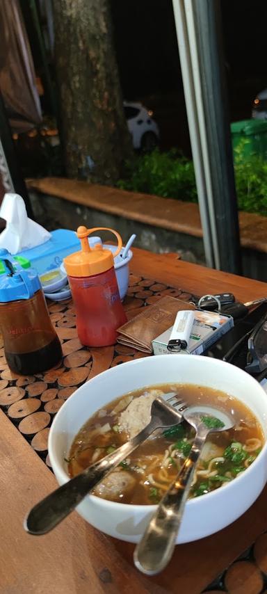 BAKSO IGA DAN TETELAN CITRA