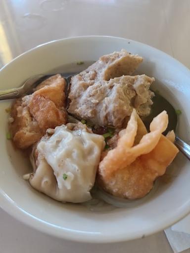 BAKSO PEMUDA BLITAR, SIDOKEPUNG BUDURAN