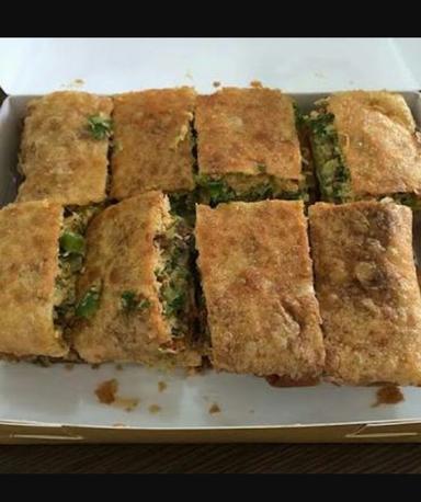 MARTABAK TERANG BULAN CAK YOGI