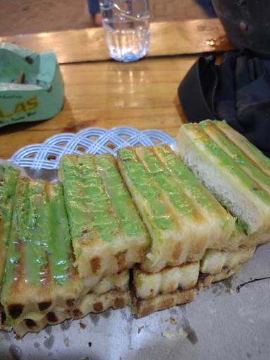 ROTI BAKAR 88 SONO