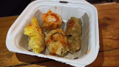 STREET KOREAN DIMSUM DAEBAK