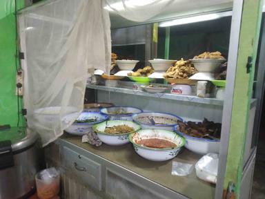 WARUNG NASI PADANG SEDERHANA