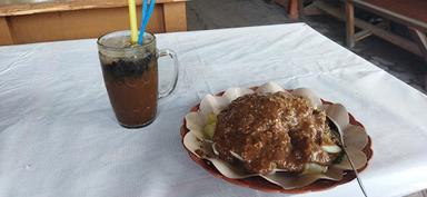 WARUNG RUJAK BU DILEM