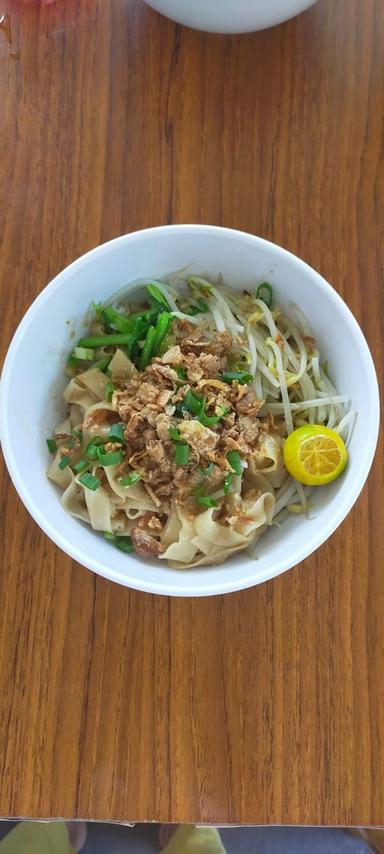 MIE AYAM BANGKA PEMUDA