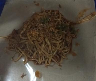 MIE TAREMPA KAK ANGO SEVEN ISLAND