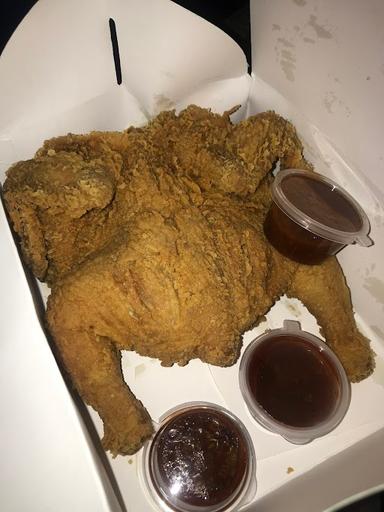 HISANA FRIED CHICKEN