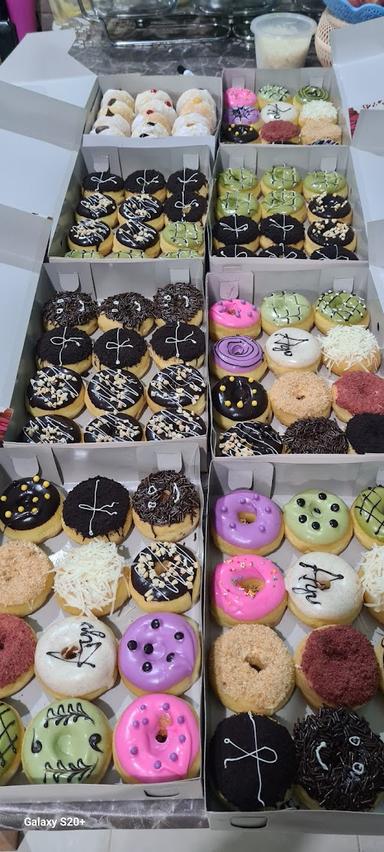 AYU DONAT