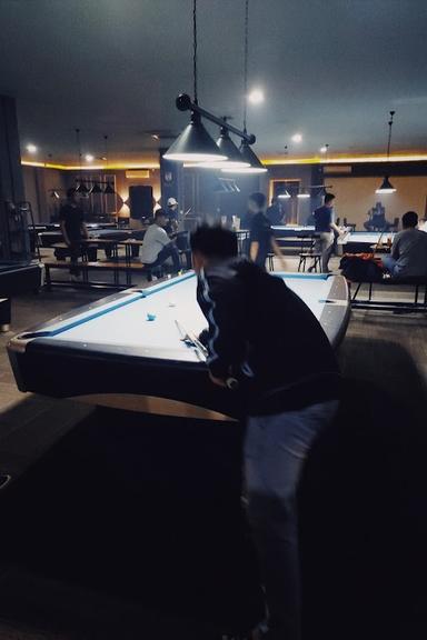 7EVENPOOL BILLIARD