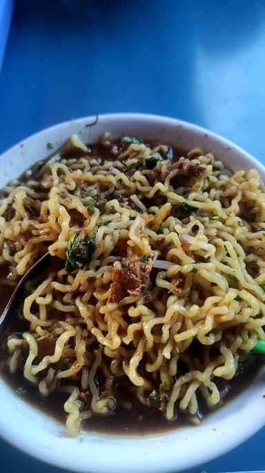 MIE BAKSO MACAN