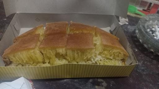 MARTABAK & TERANG BULAN KAMAL