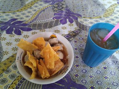 BAKSO AYAM PAK WAYAN DOGLER