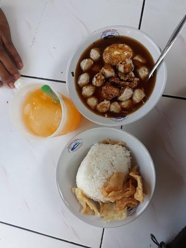 BAKSO AYAM PAK WAYAN DOGLER