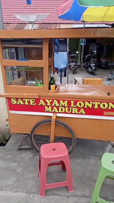 SATE AYAM MERDEKA