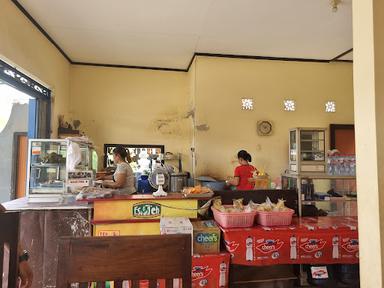 WARUNG MAKAN BU NITI