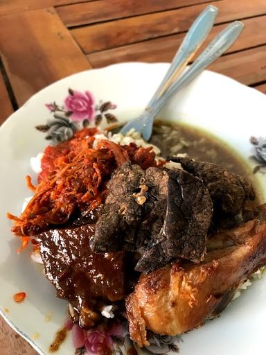 WARUNG NASI NAZAR