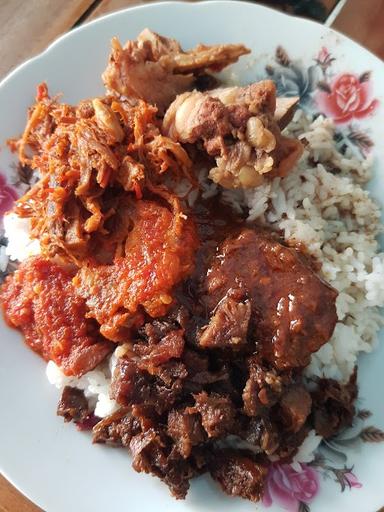 WARUNG NASI NAZAR