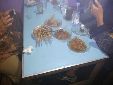 WARUNG SATE PAKDE PRINGU