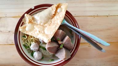 BAKSO BANYAK ANAK