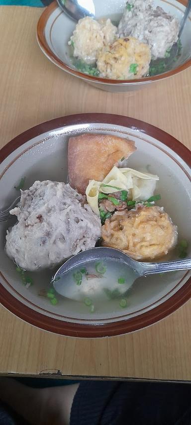 BAKSO CAK MUL LASAH LOR