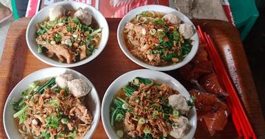 BAKSO PAGENJAHAN SUEB/KHALIMAH