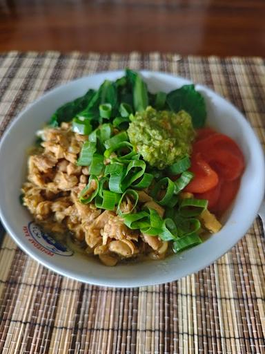 MIE AYAM DAN SOTO MBAH TUNG