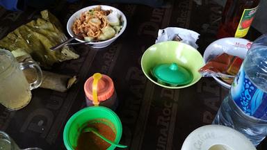 BAKSO KIKIL & MIE AYAM