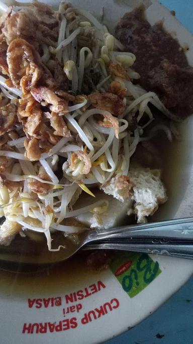 LONTONG BALAP CAK PUT